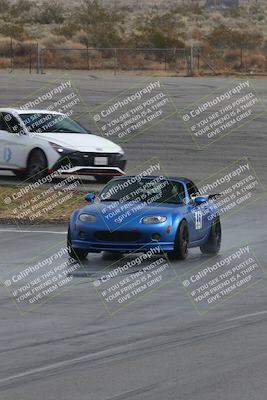 media/Feb-04-2024-Turn8 Trackdays (Sun) [[4c3aedac03]]/Beginner 2/Session 3 (Turn 2)/